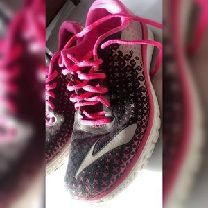 Brooks Pureflow 5 Sz 9 Women’s Running Shoes
